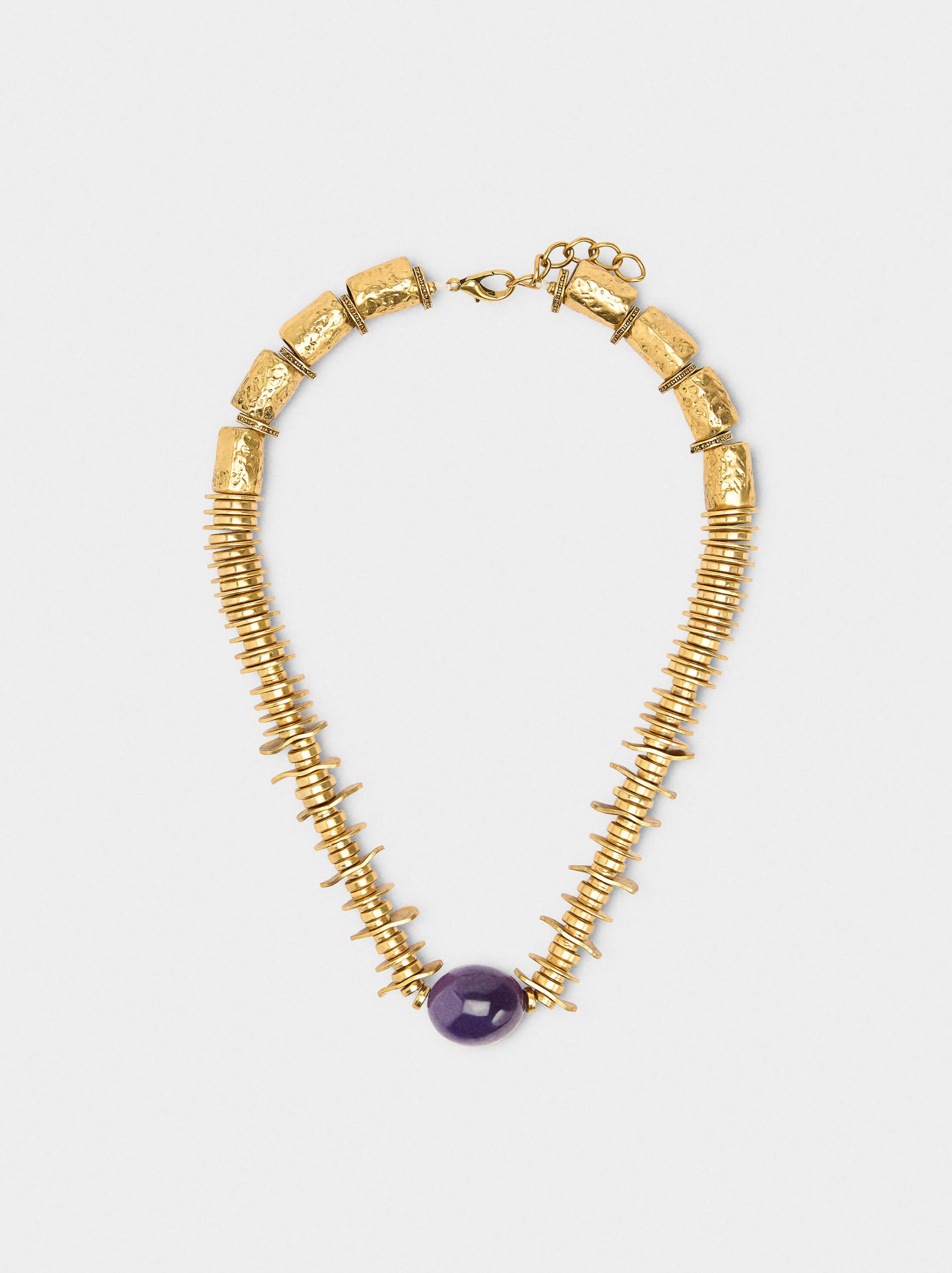 Short necklace with stone pendant image number 0.0