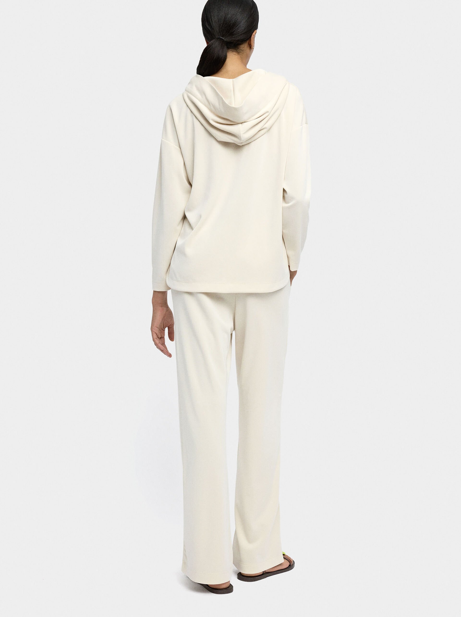 Loose-fitting trousers with elastic waistband soft touch image number 2.0