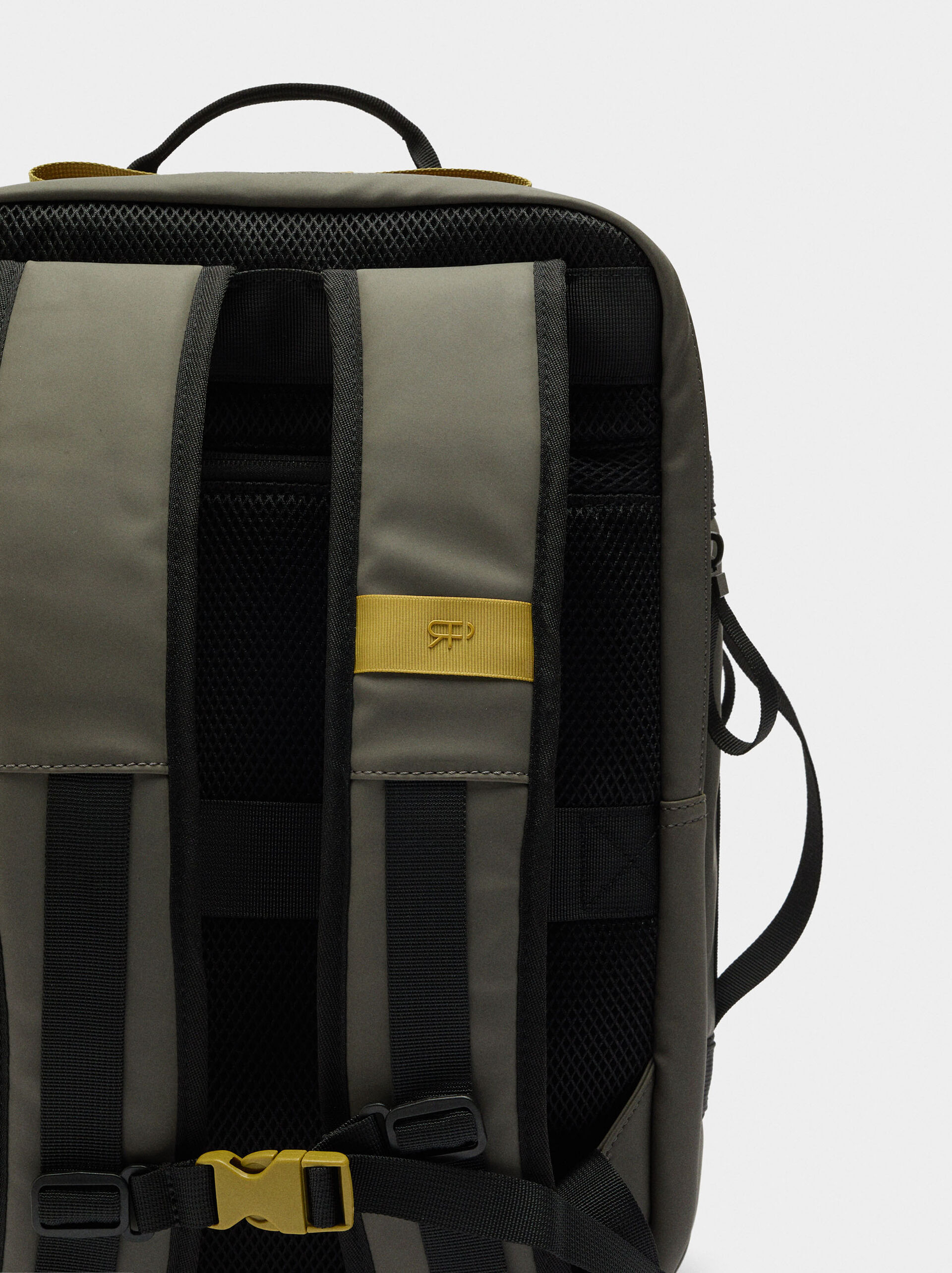 Sac à dos cabine lisse avec contraste image number 1.0