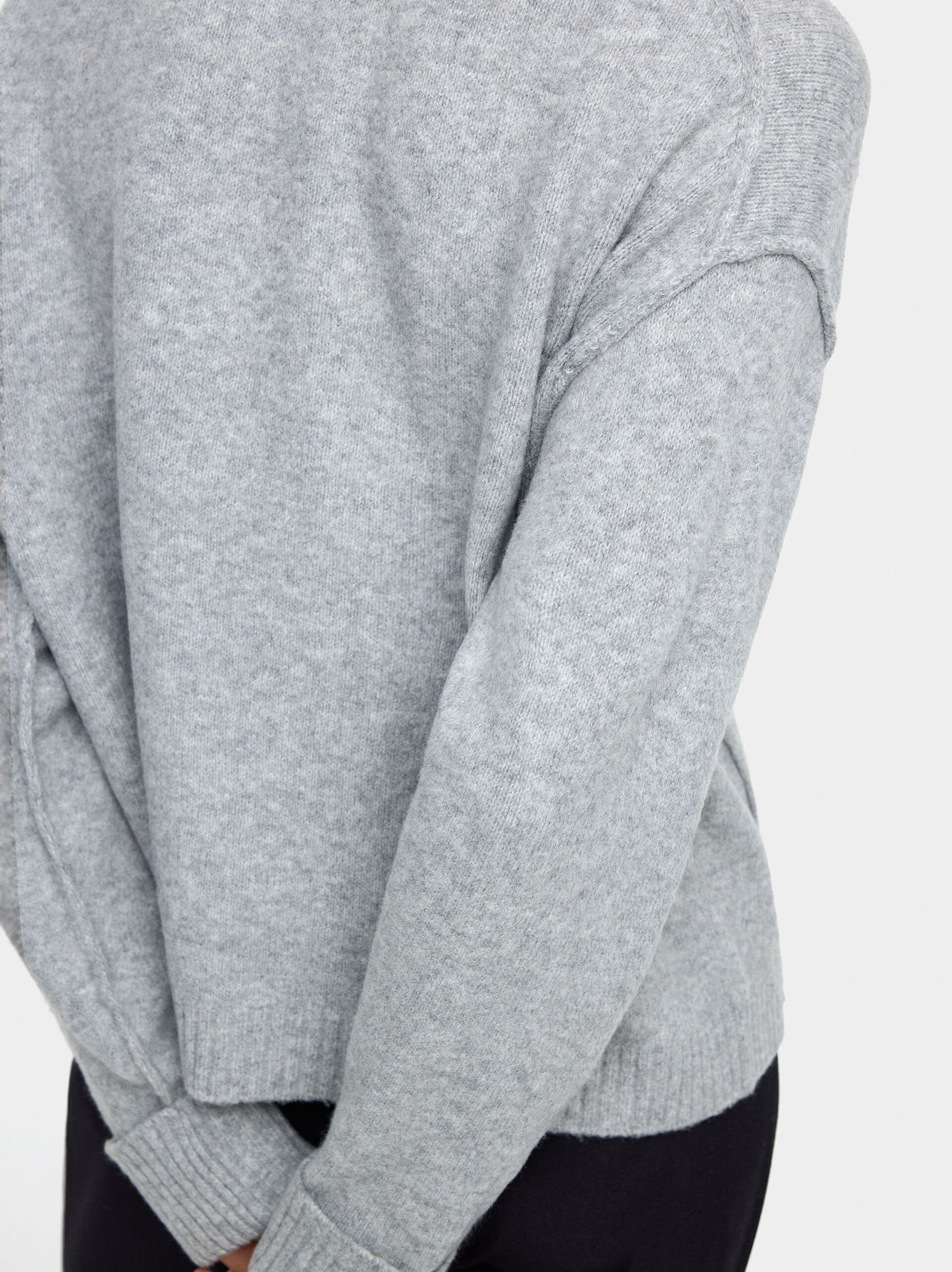 Plain knit sweater image number 3.0