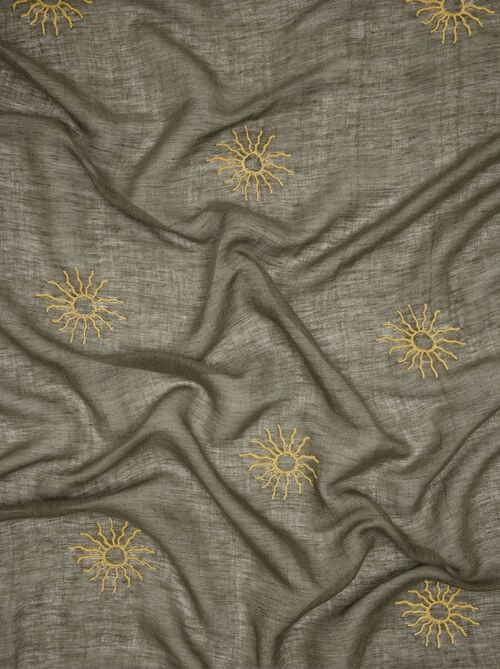 Pashmina bordado con lino