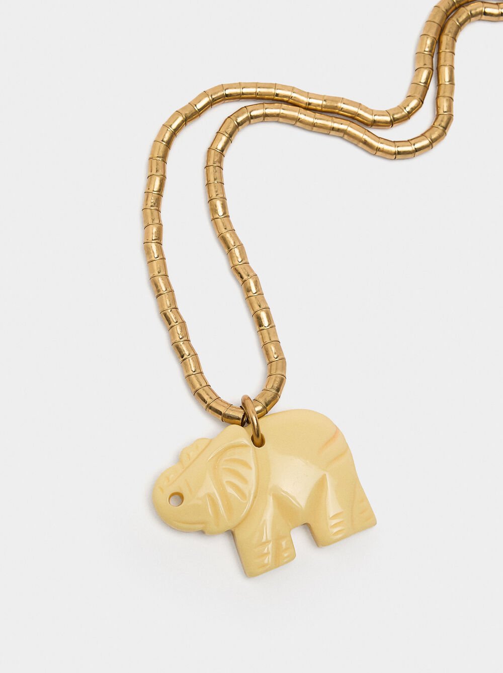 Collier long pendentif en éléphant