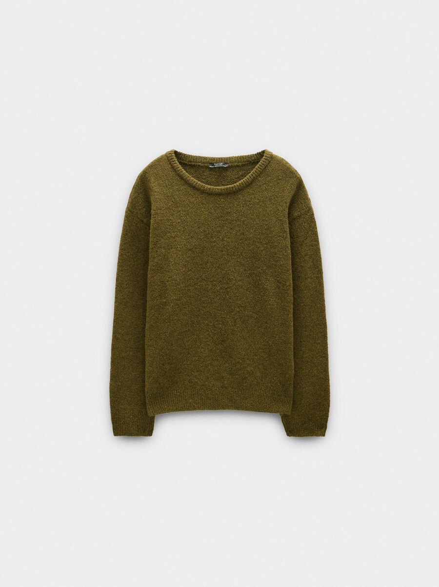 Knit sweater