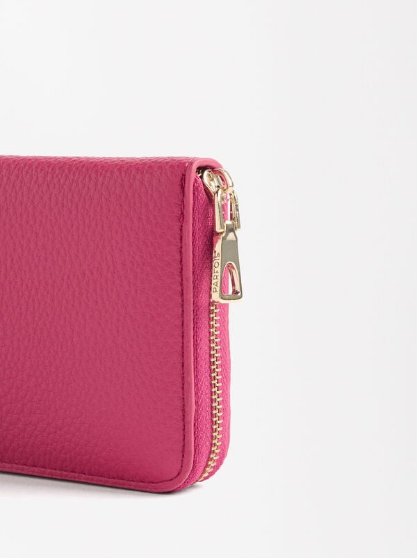Wallet with zipper