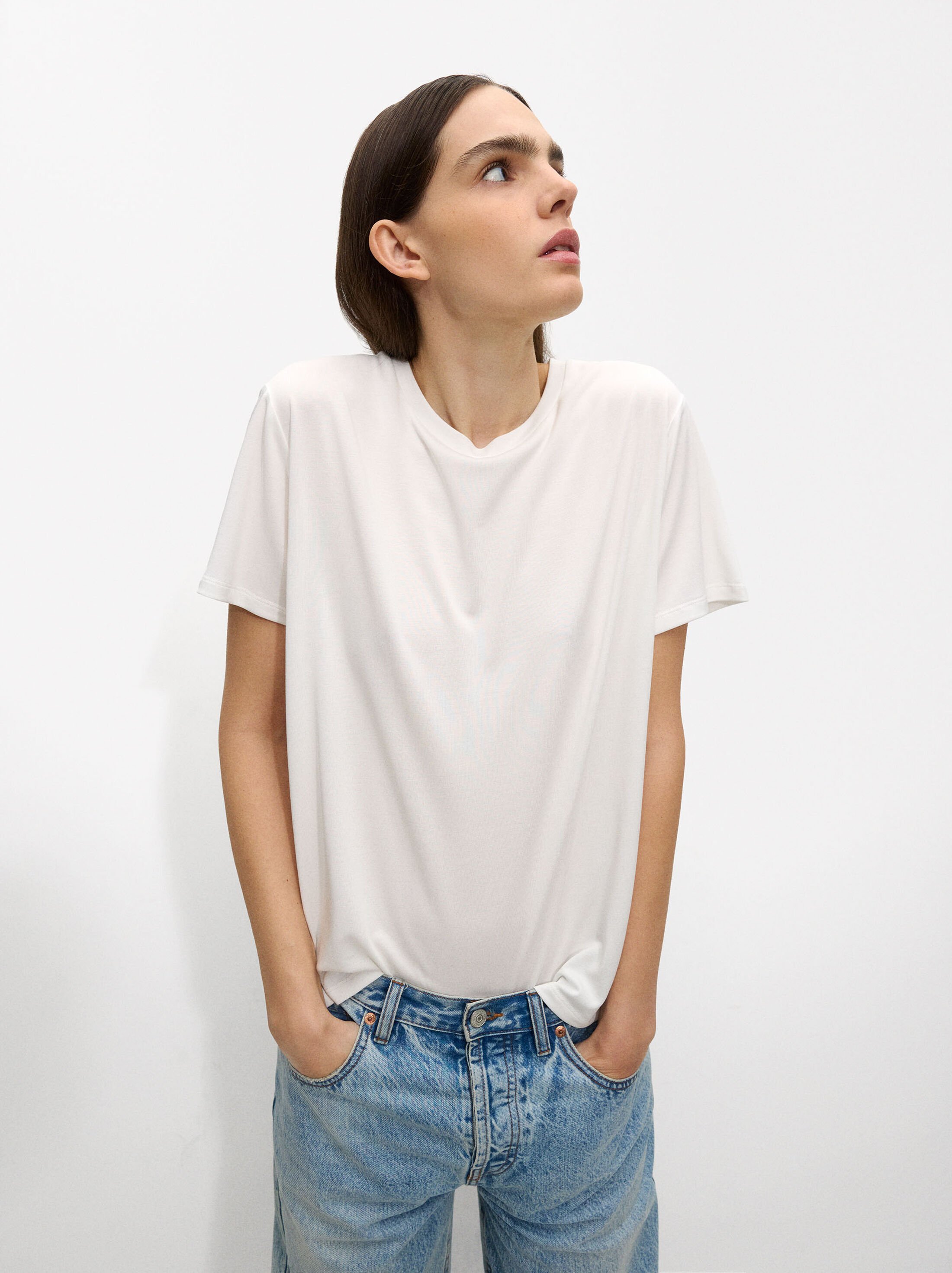 T-shirt modal image number 0.0