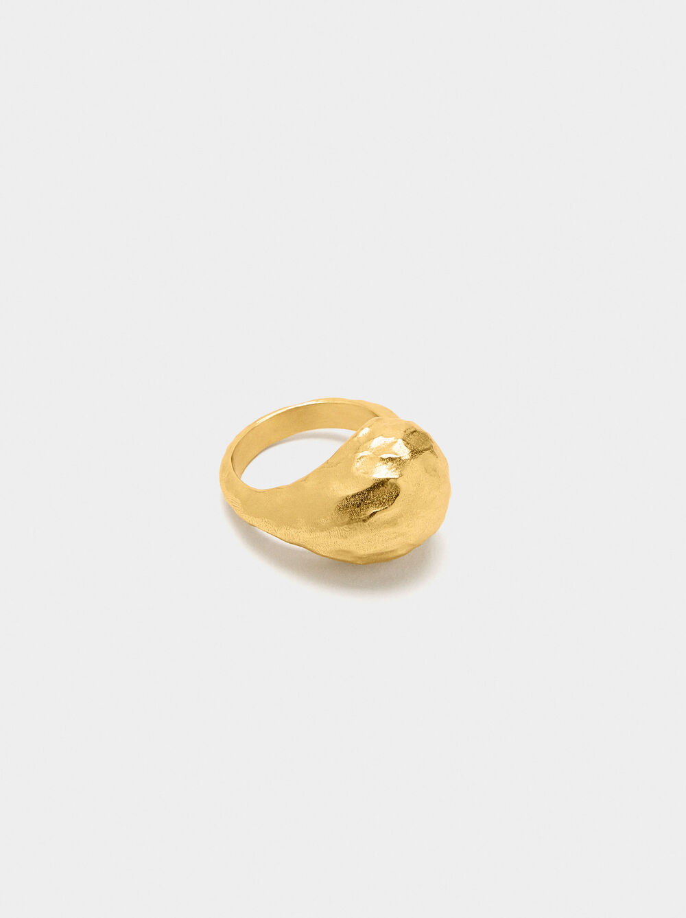 Open asymmetric ring