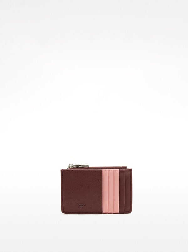 Basic cardholder contrasting colors