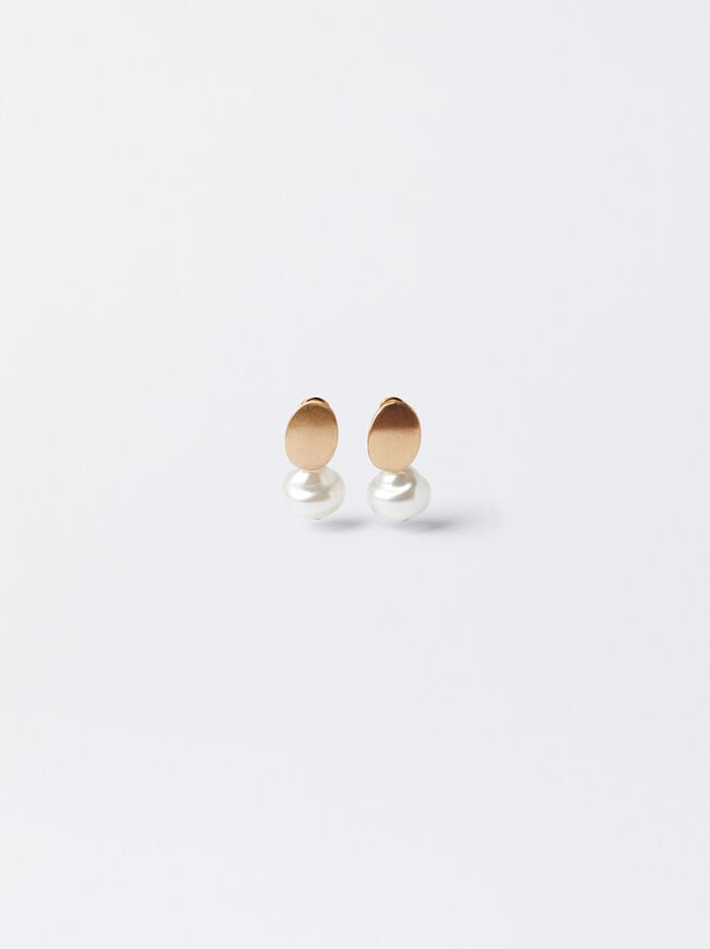 Short Earrings With Pearl
