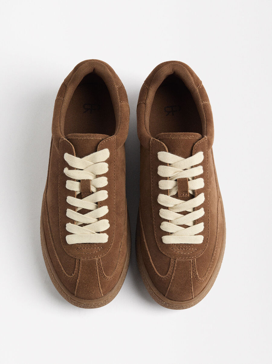 Retro leather sneakers