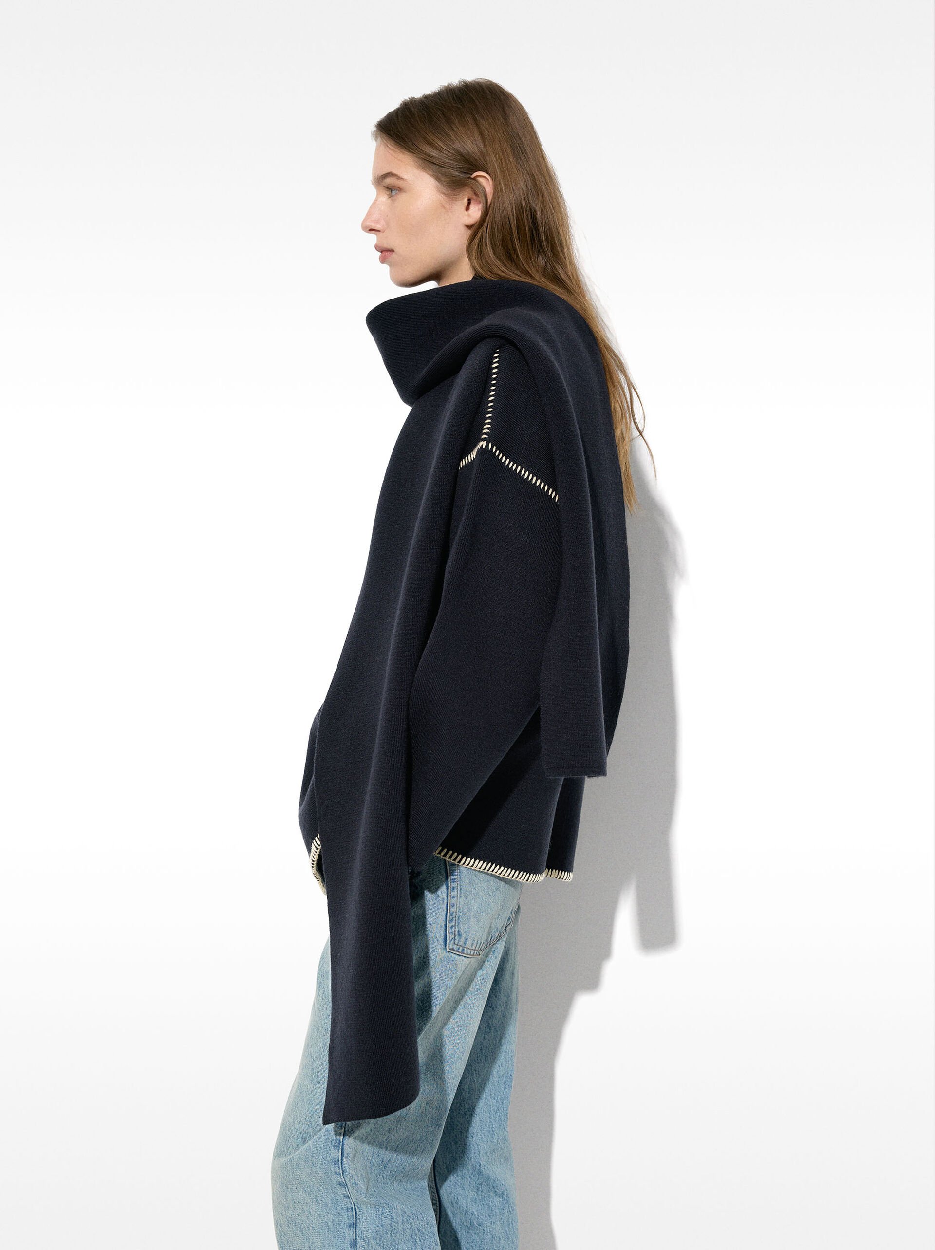 Gilet avec écharpe image number 1.0
