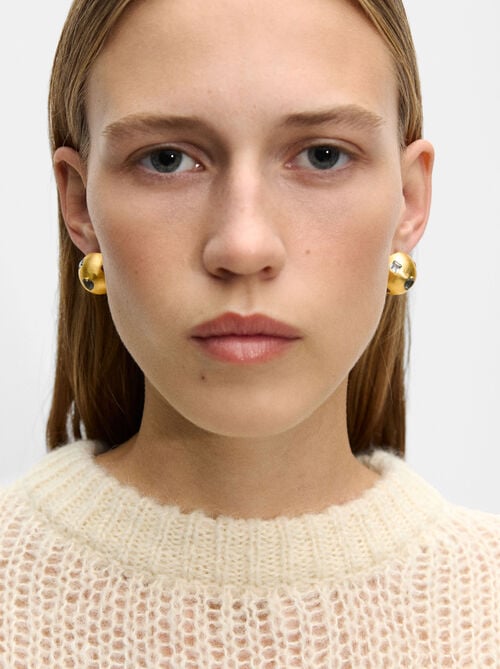 Pendientes redondos con cristales baño de oro 18k