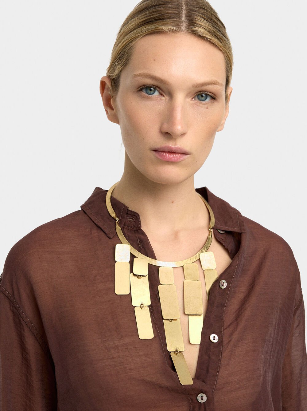 Collar corto maxi de barras
