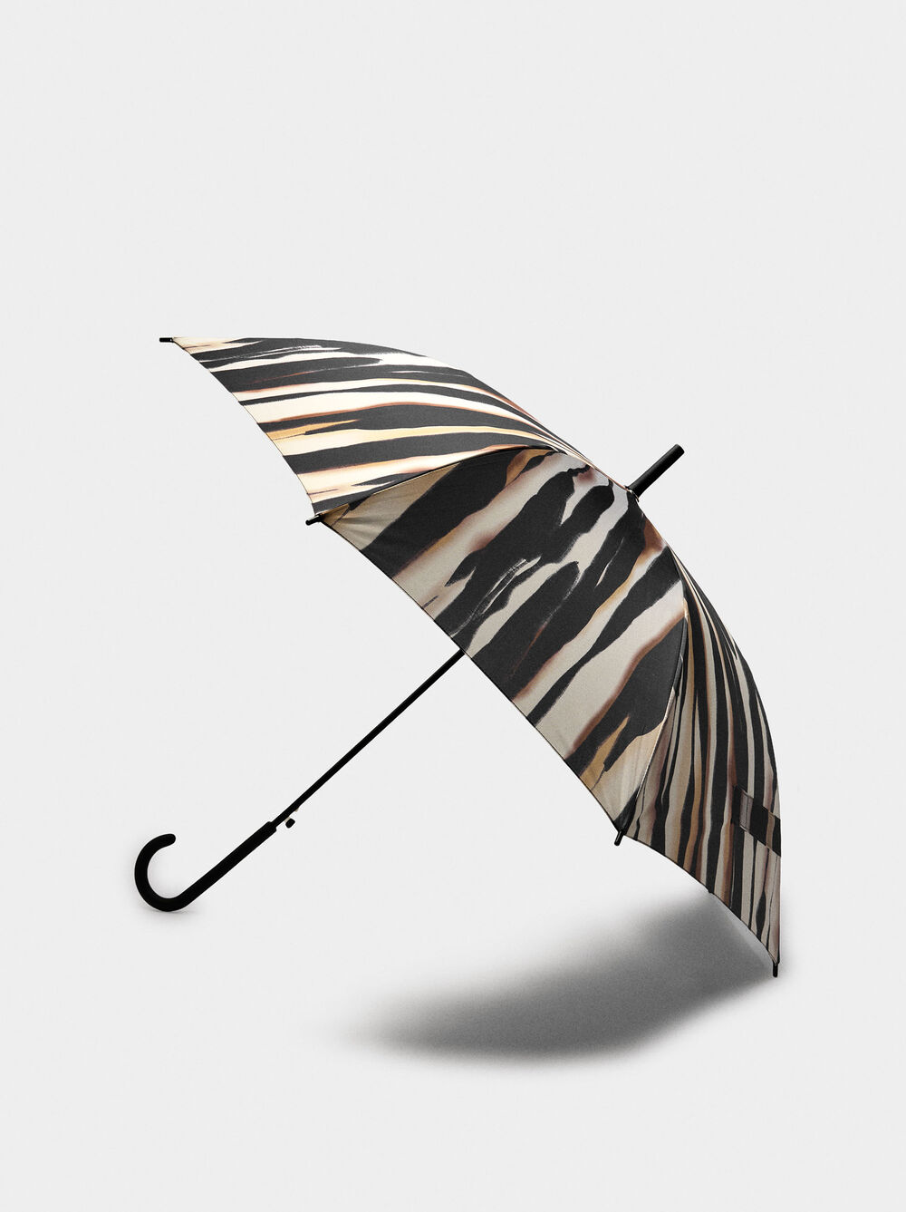 Grand parapluie pliant