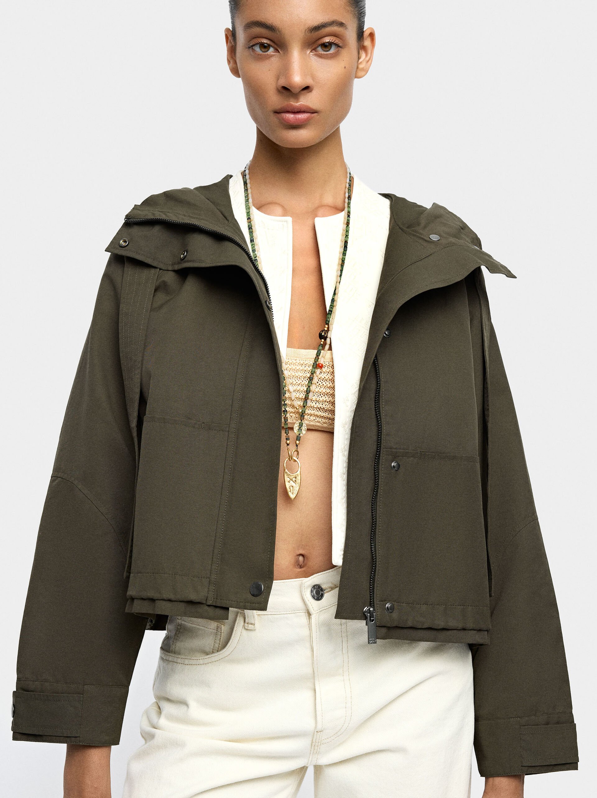 Light parka with hood image number 4.0
