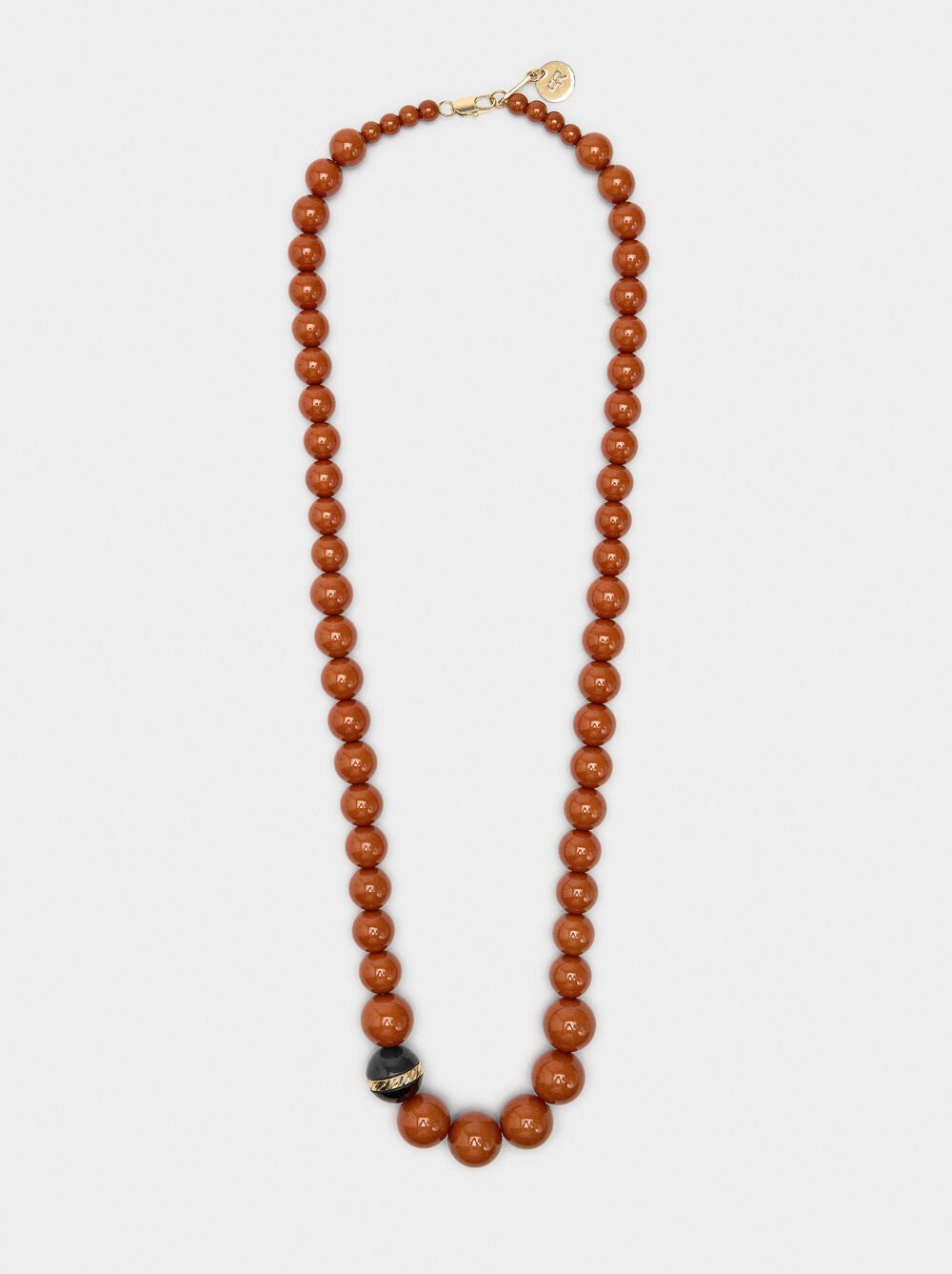 Long necklace with resin beads