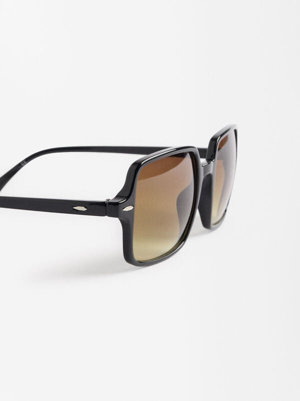 Square sunglasses