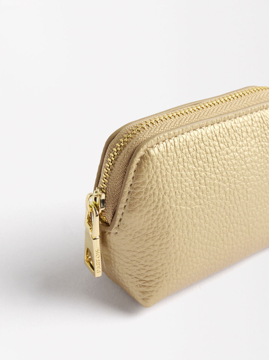 Textured coin purse