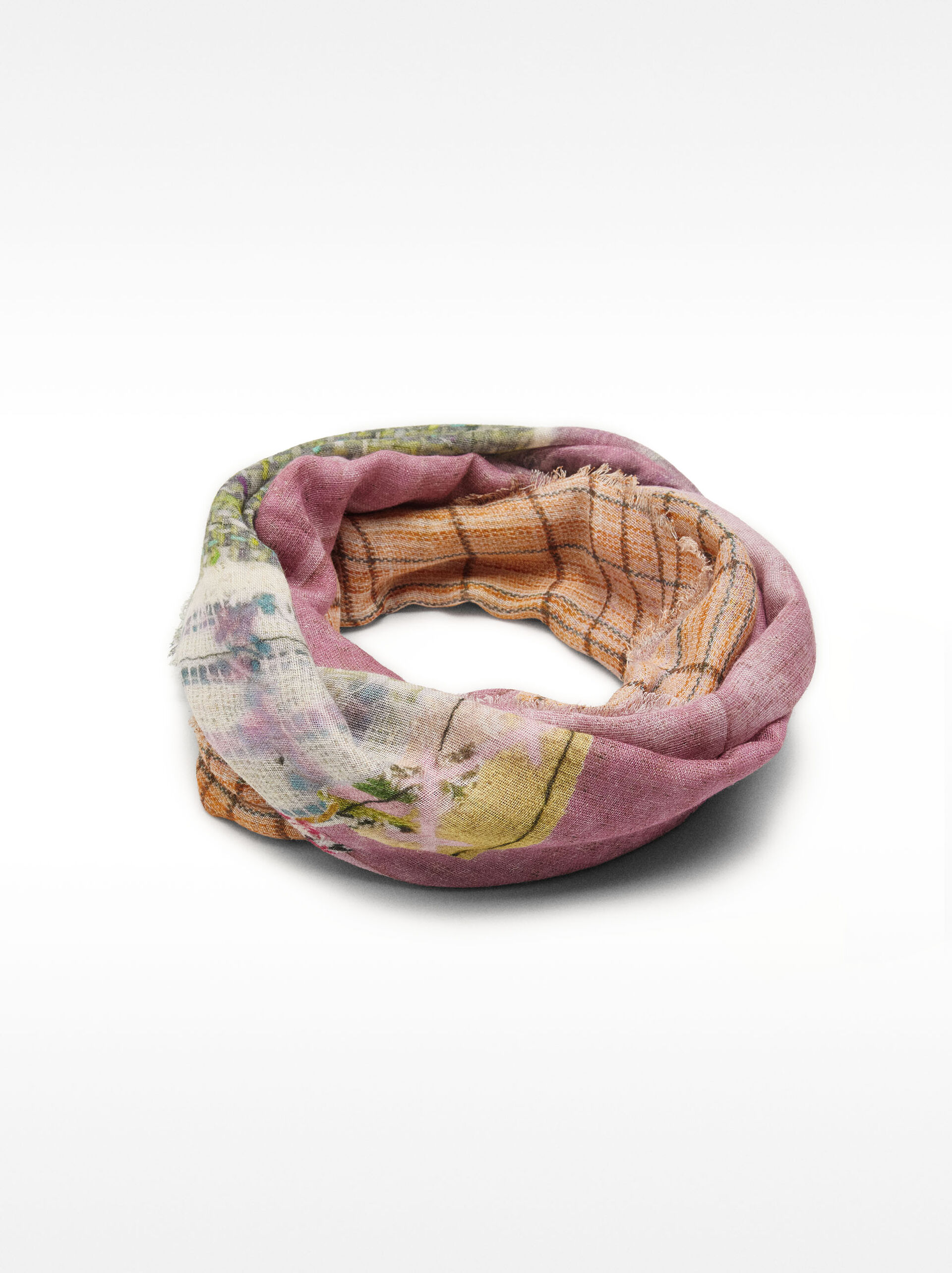 Printed linen scarf image number 3.0