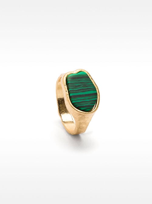 Anillo irregular con piedra