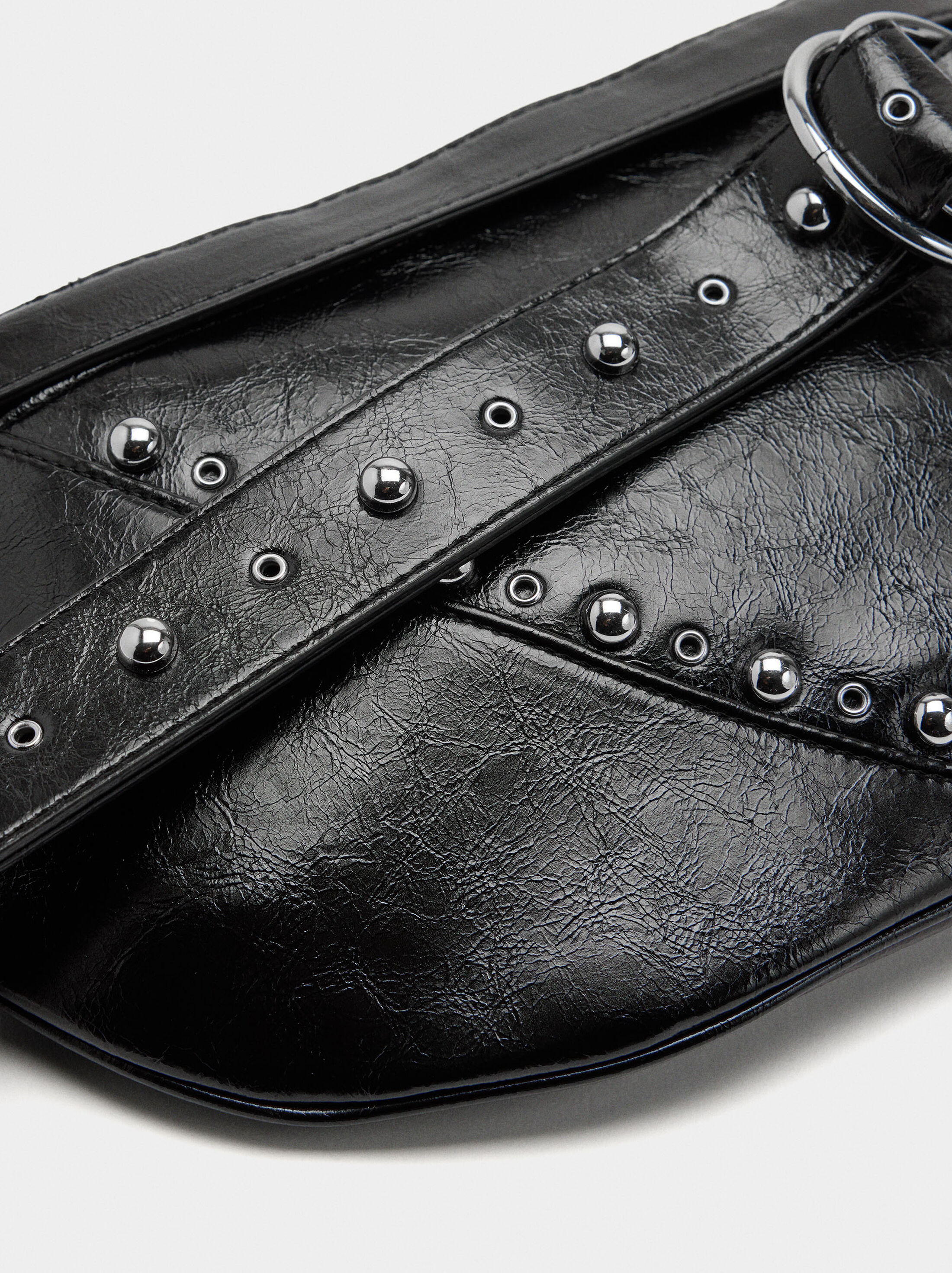 Riñonera con esferas metálicas image number 2.0