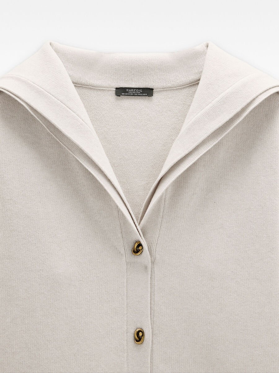 Cárdigan con cuello doble