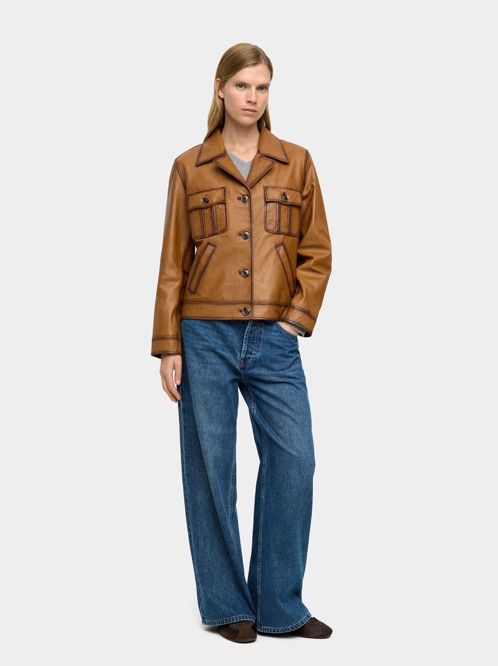 Leather jacket with marked topstitching
