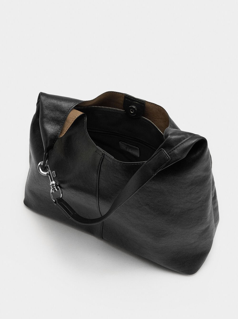 Shoulder bag with carabiner