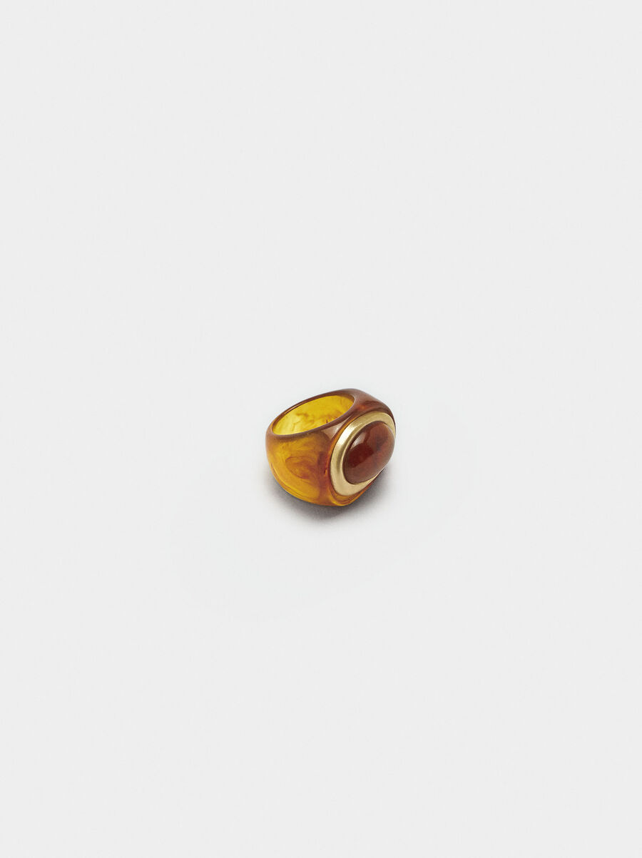 Oval ring with stone effect