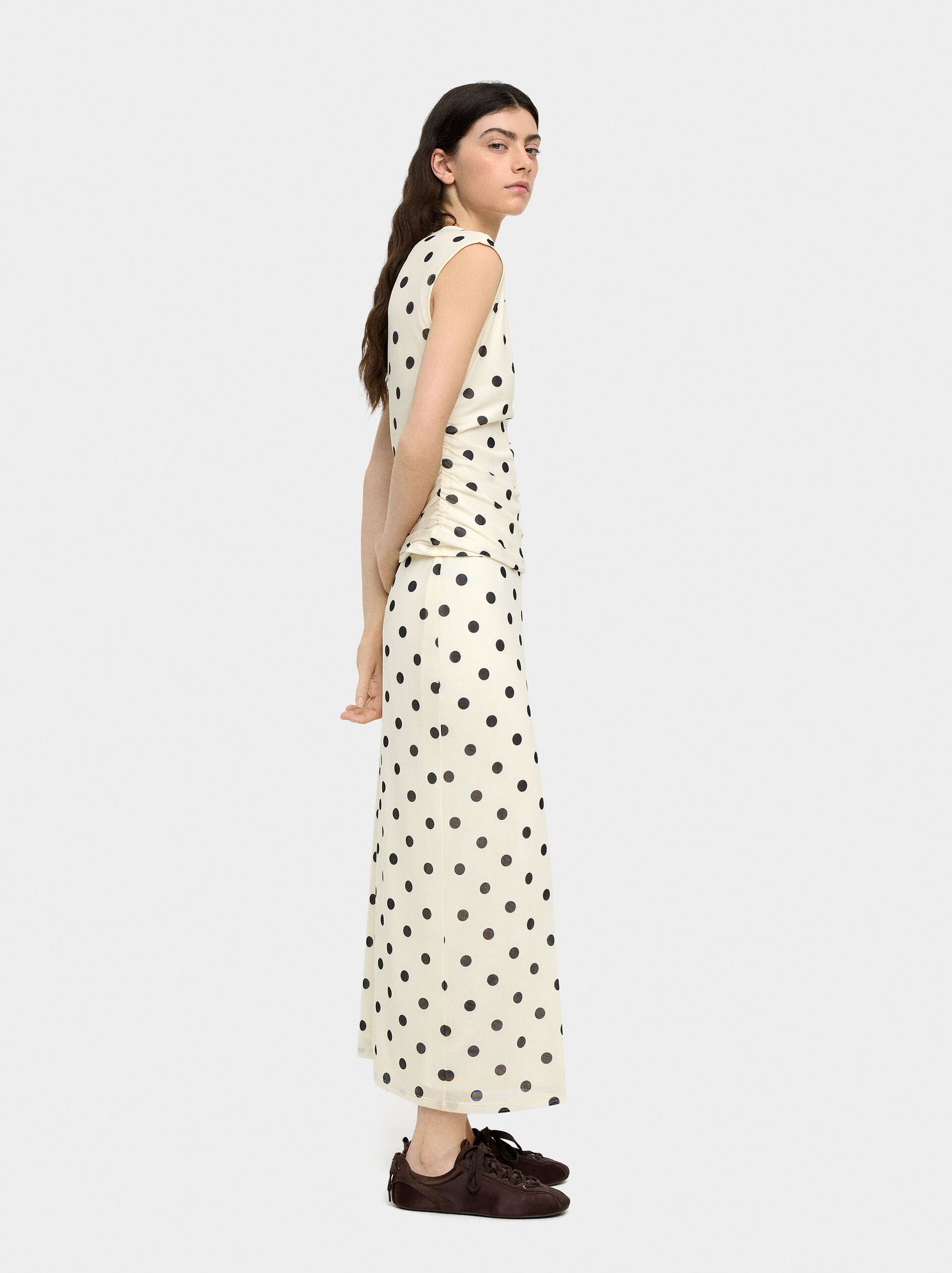 Long skirt with polka dots image number 2.0