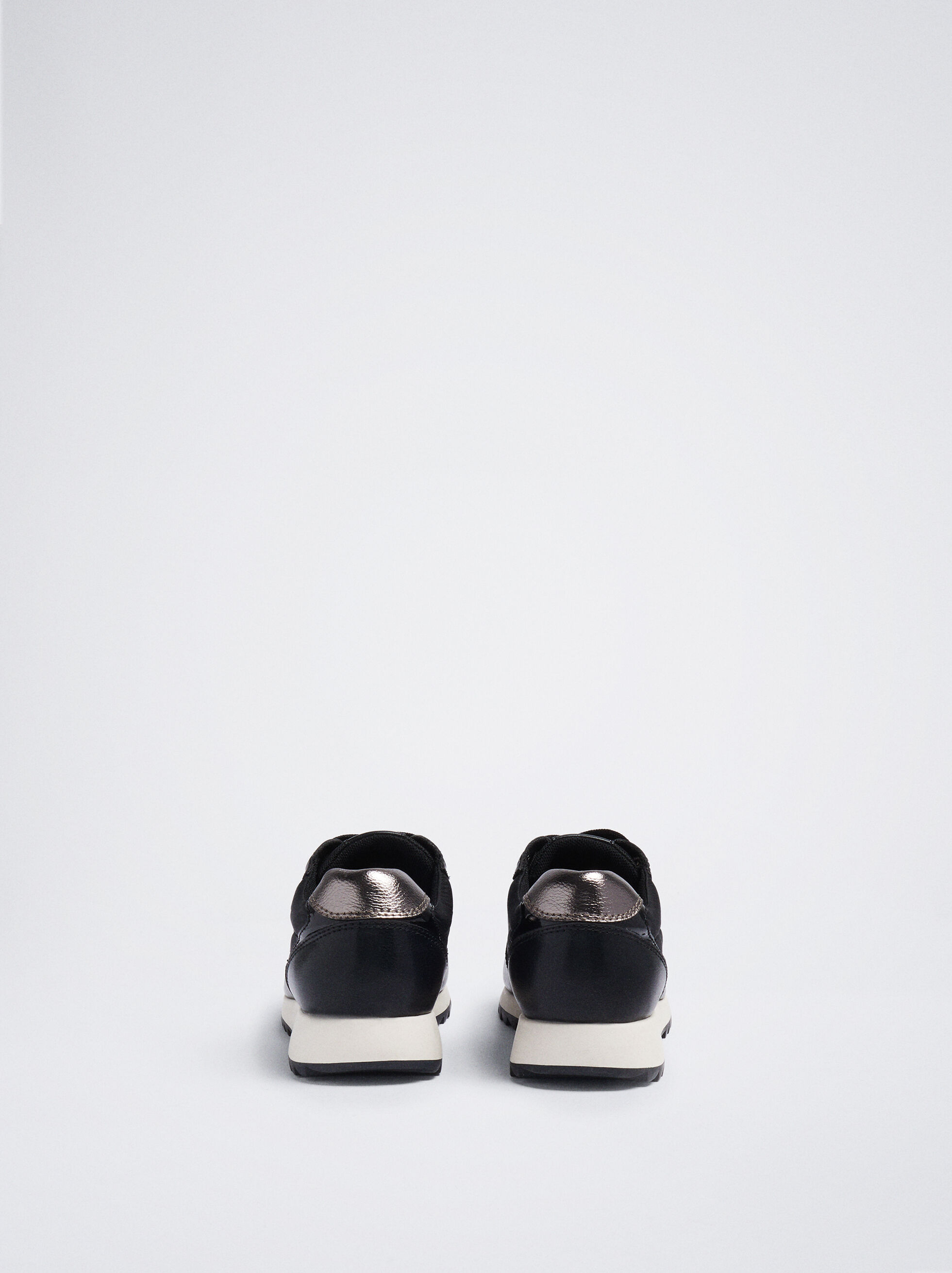 Parfois best sale zapatillas bicolor