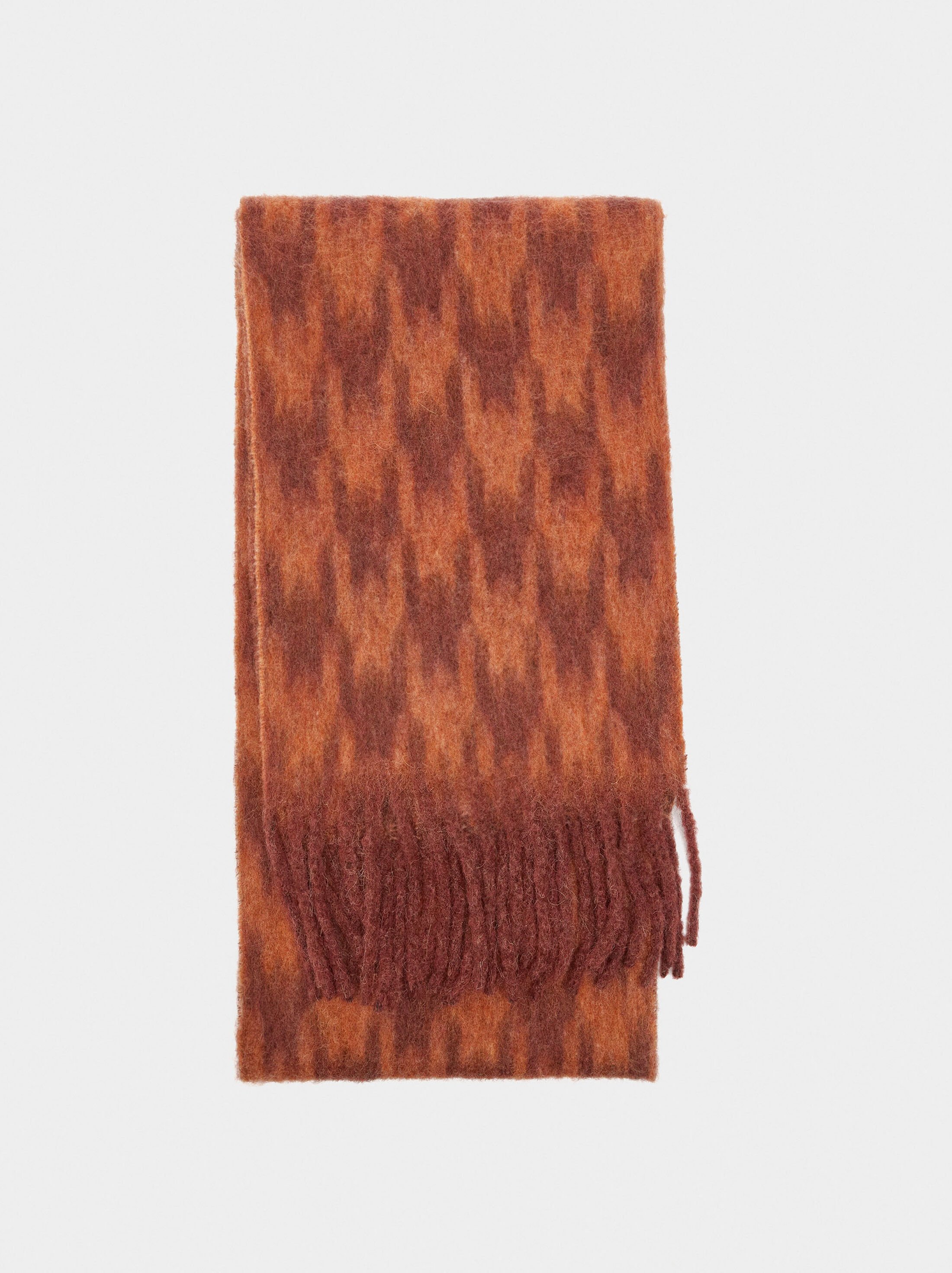 Printed scarf with fringes image number 0.0
