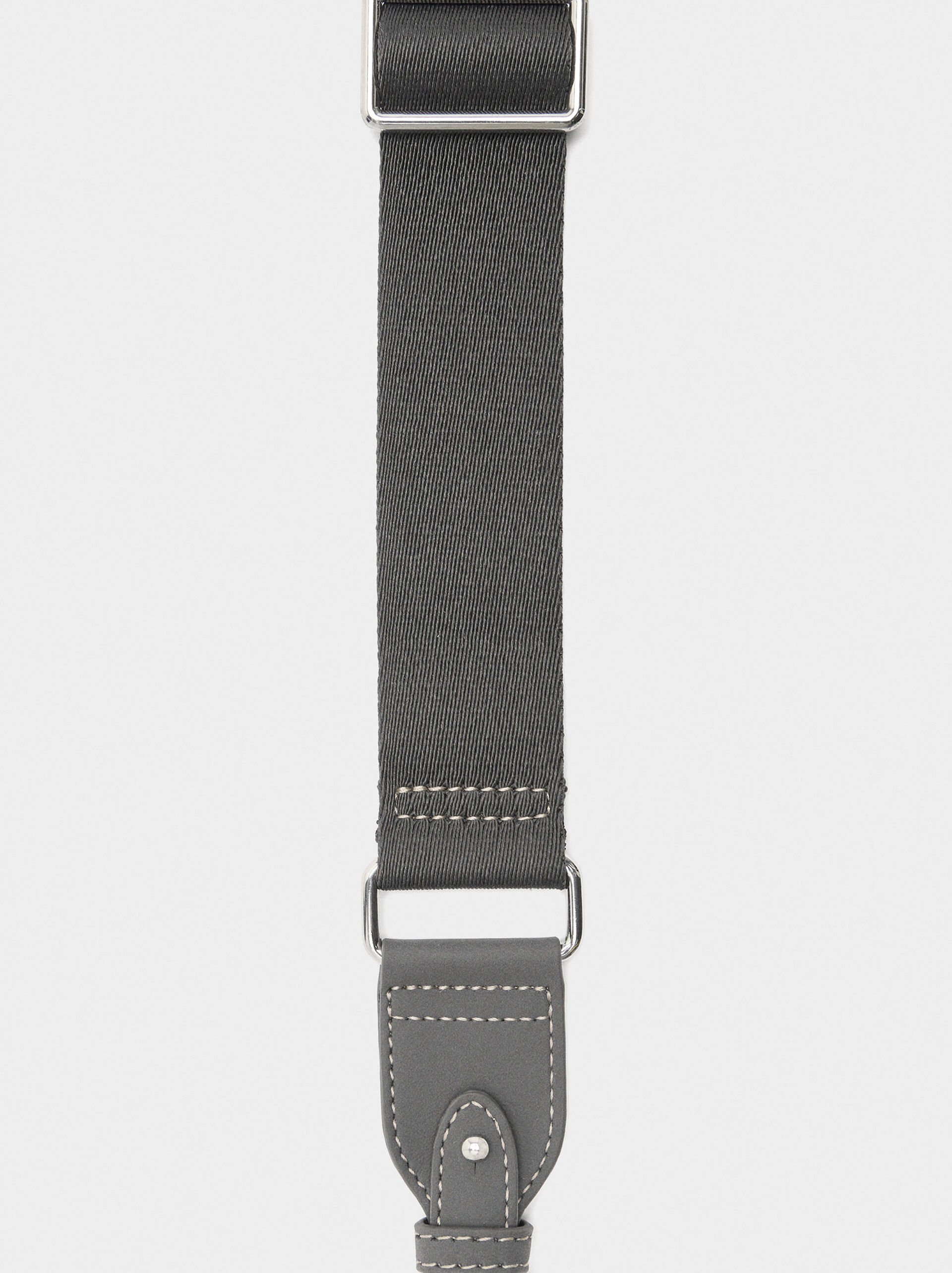 Oval crossbody bag with flap image number 4.0