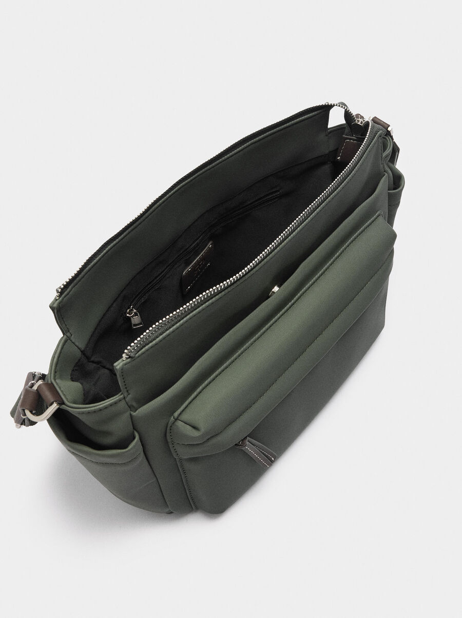 Bolso bandolera efecto nylon