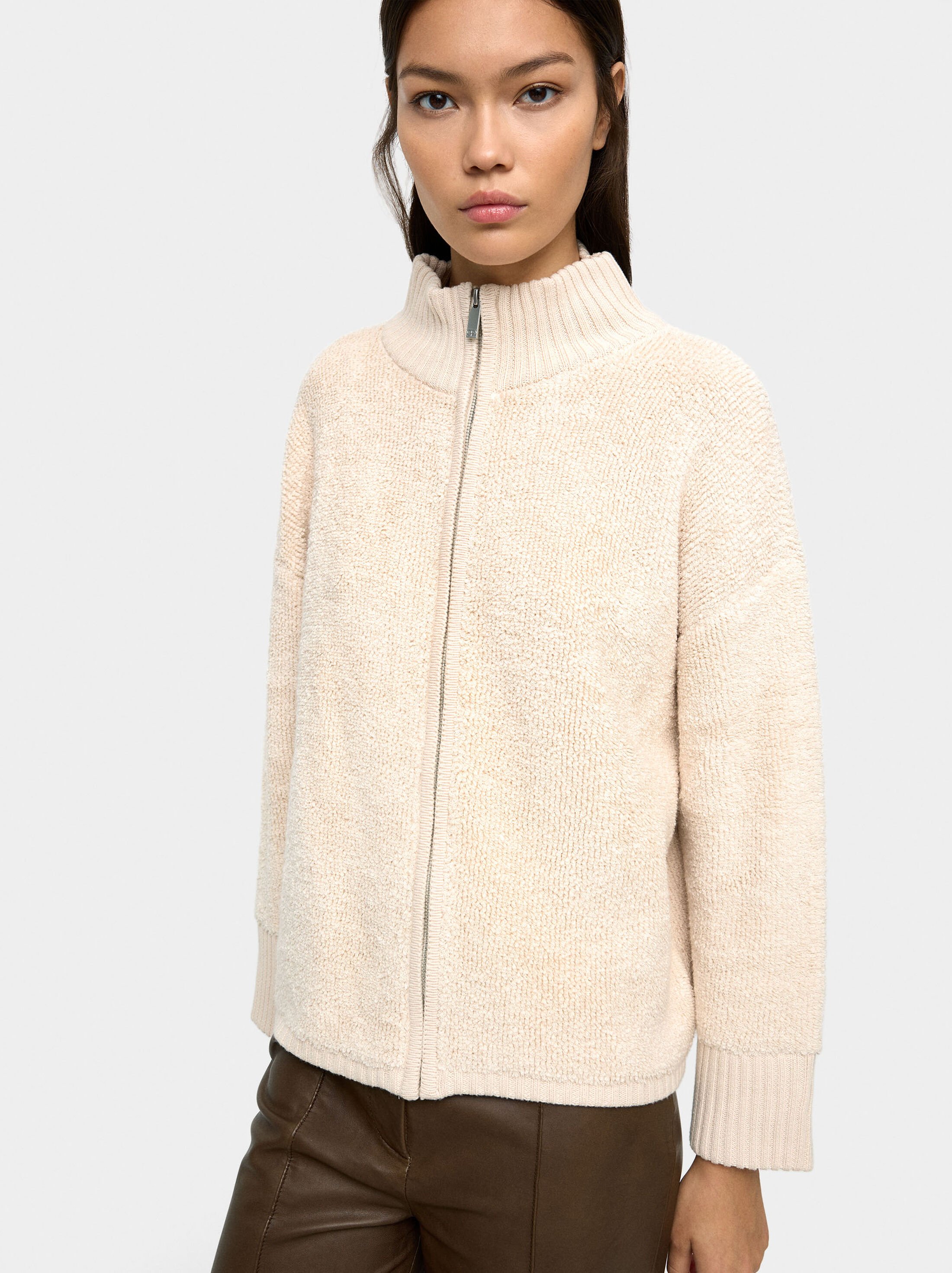 Textured knit cardigan image number 3.0