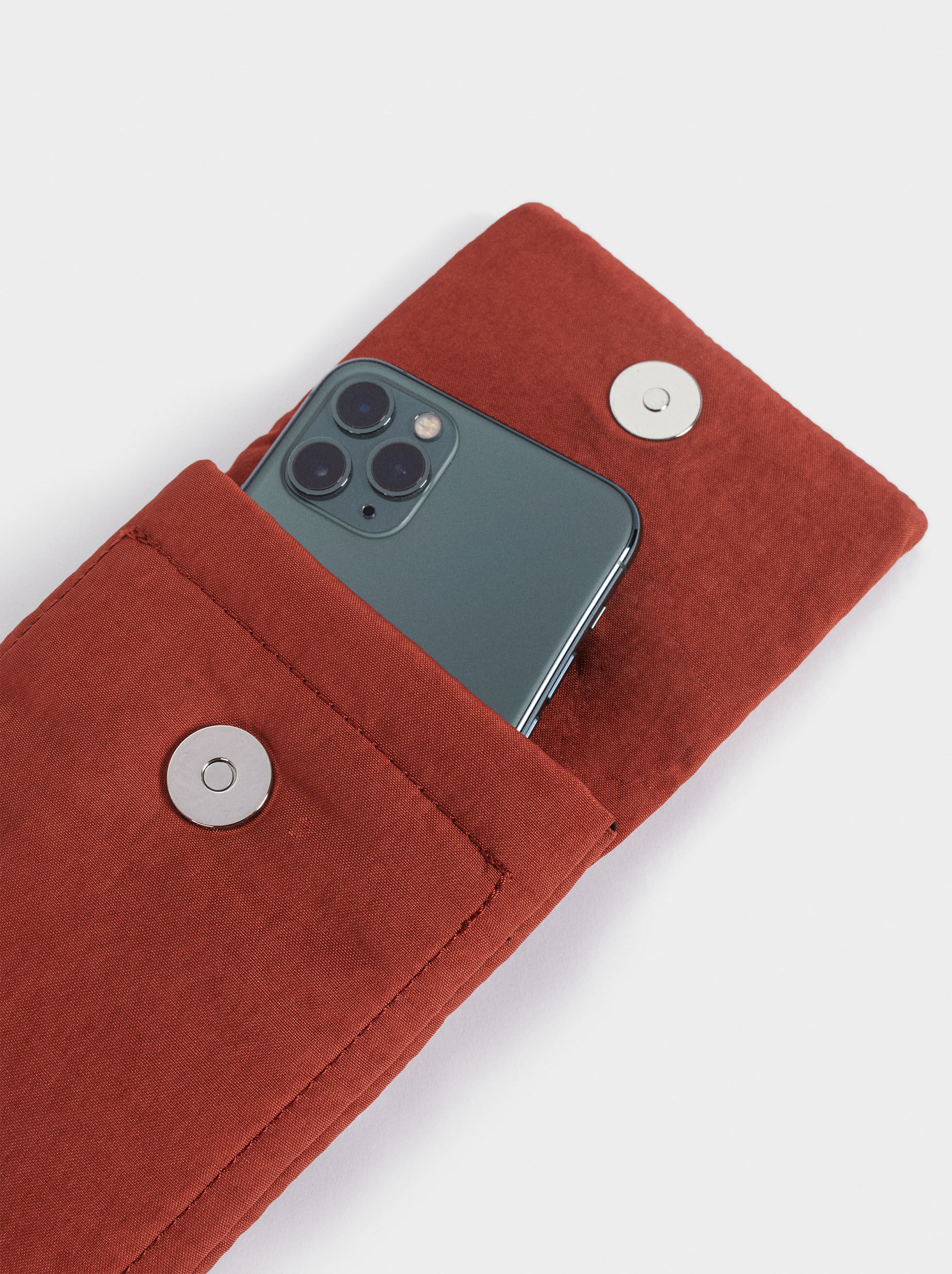 Iphone case made from recycled materials Clearance