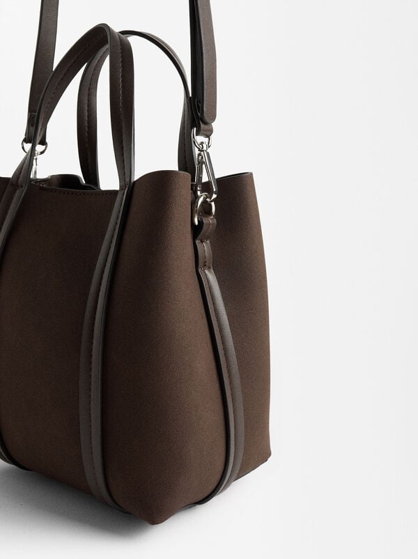Tote bag with strap 
