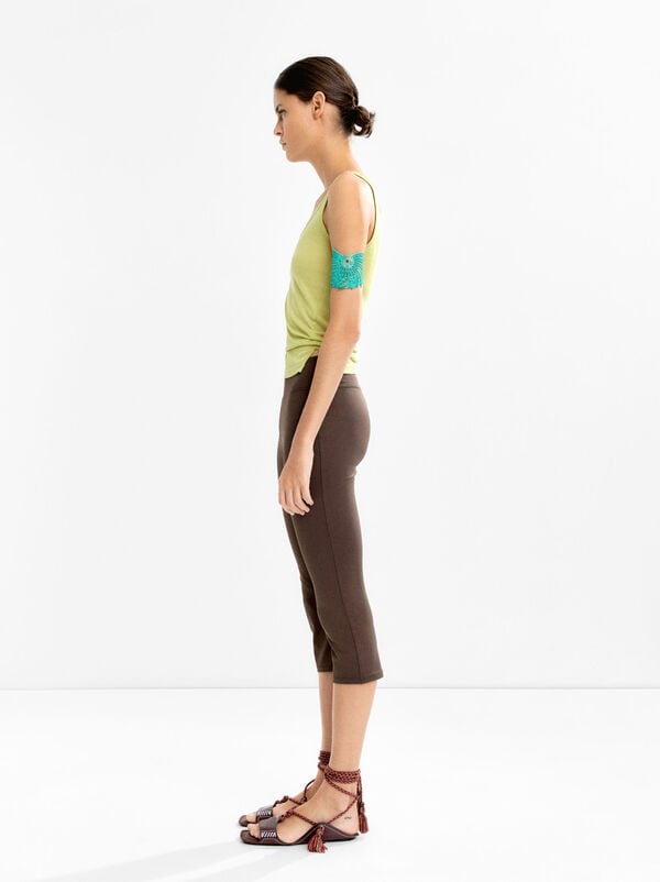 Stretchy capri pants