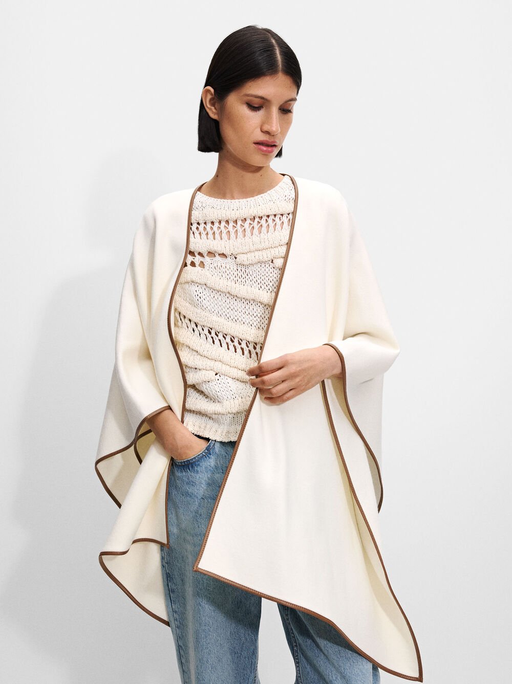 Knitted poncho stitching detail