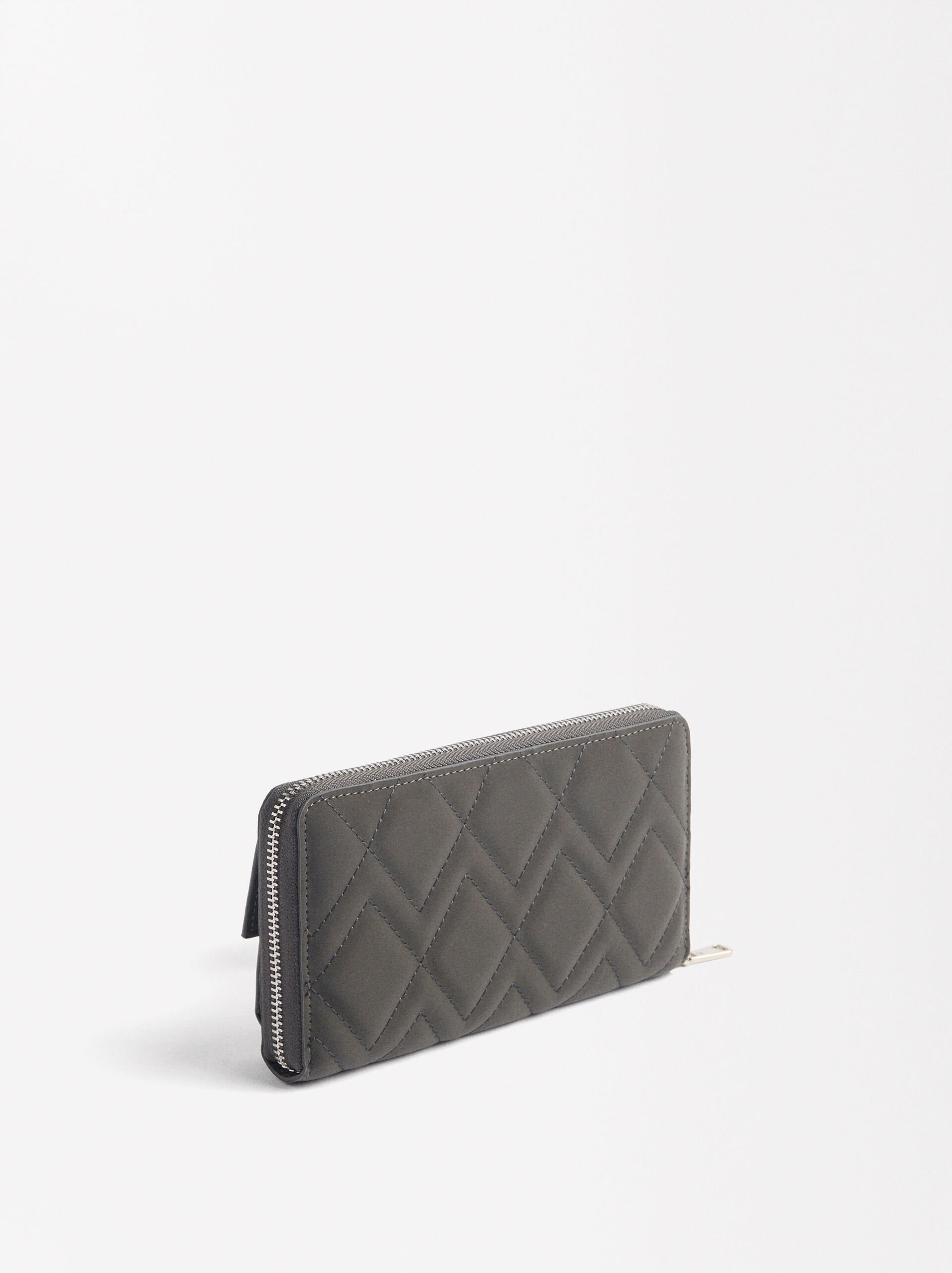 Quilted wallet with flap closure image number 2.0