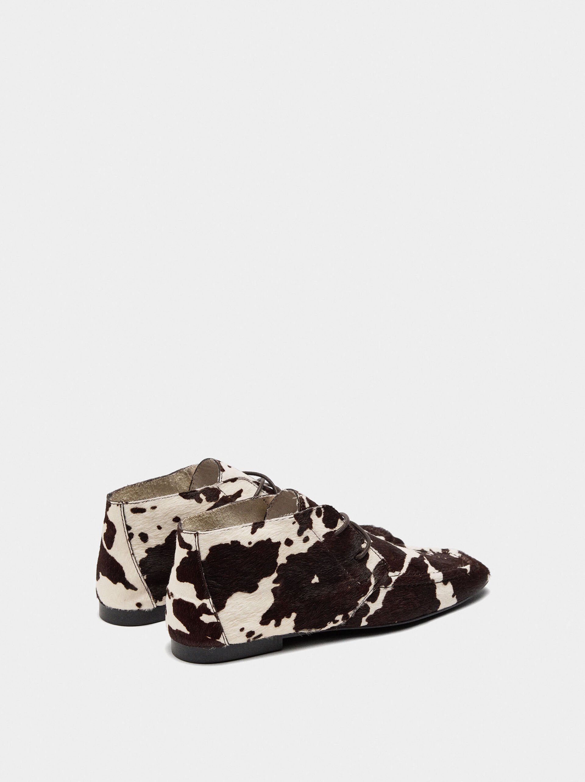 Botines rasos de piel image number 4.0