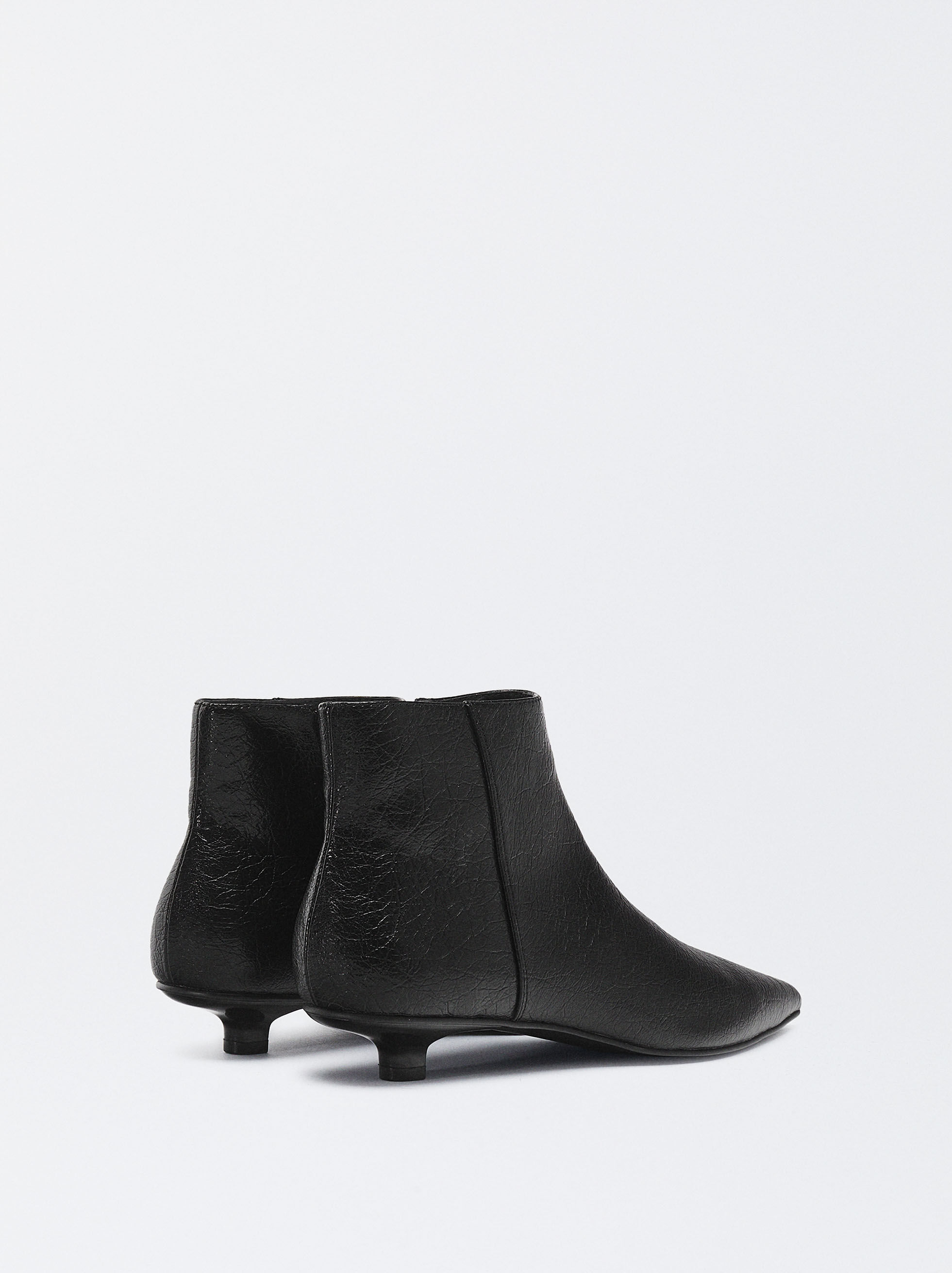 Kitten heel on sale black ankle boots