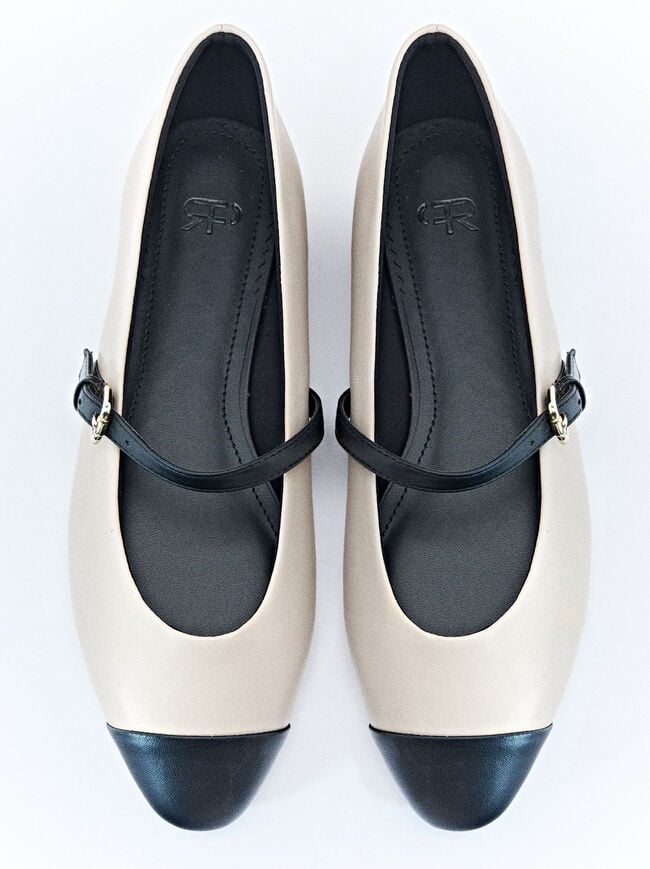 Bicolor Ballerinas With Buckle image number 0.0
