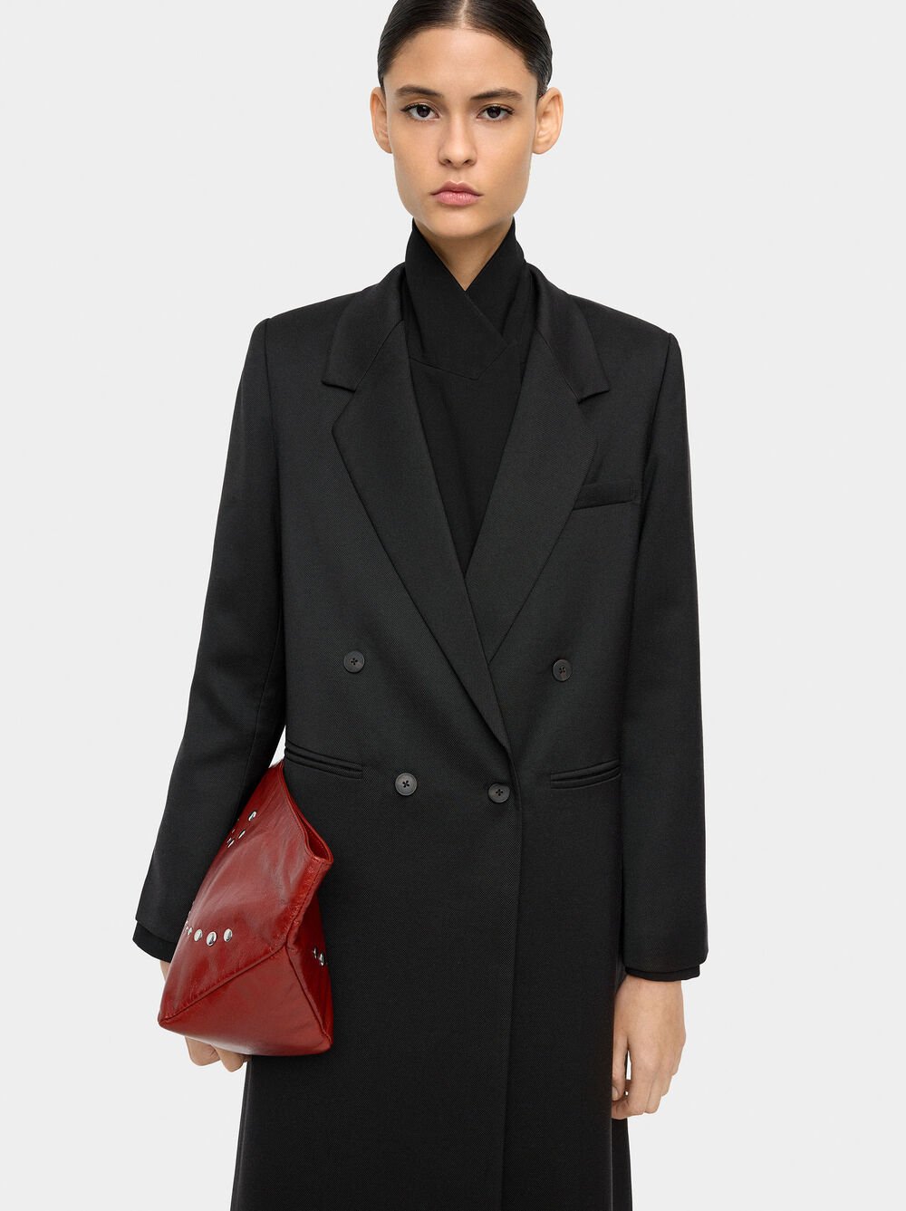 Long blazer with shoulder pads