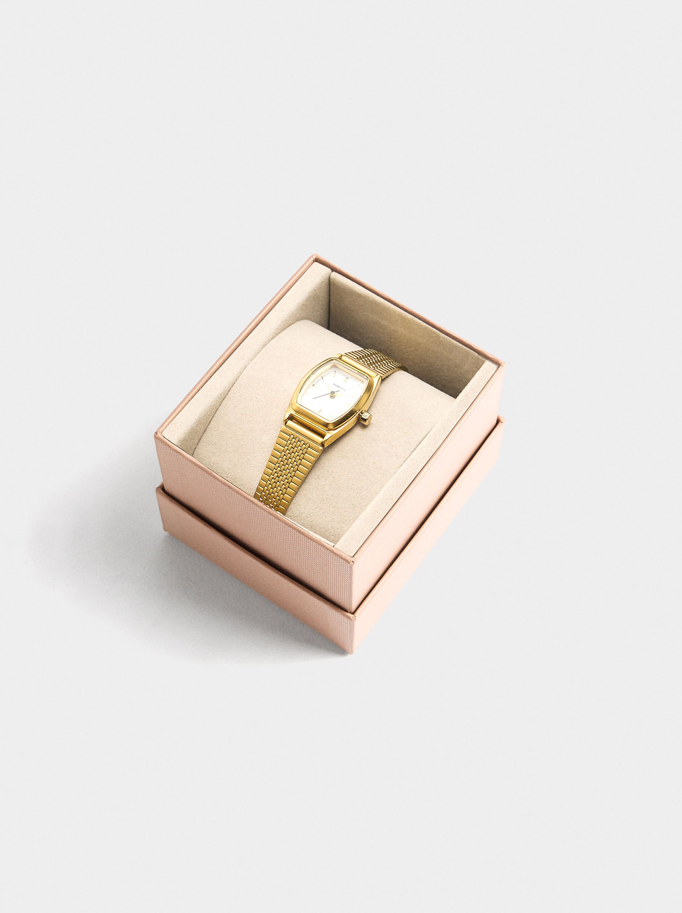 Reloj cuadrado con pulsera de acero inoxidable image number 4.0