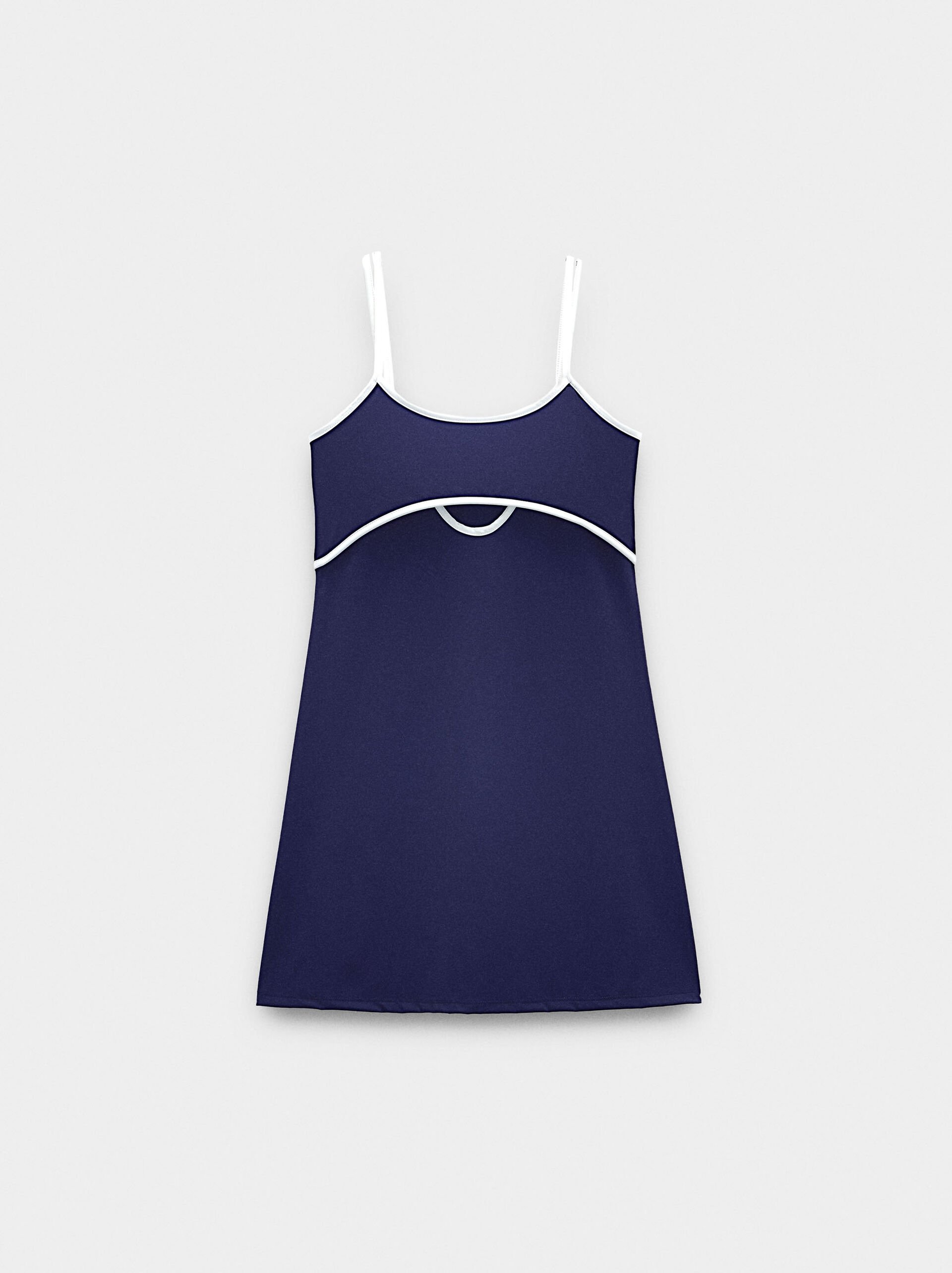 Padel dress with contrast piping image number 5.0