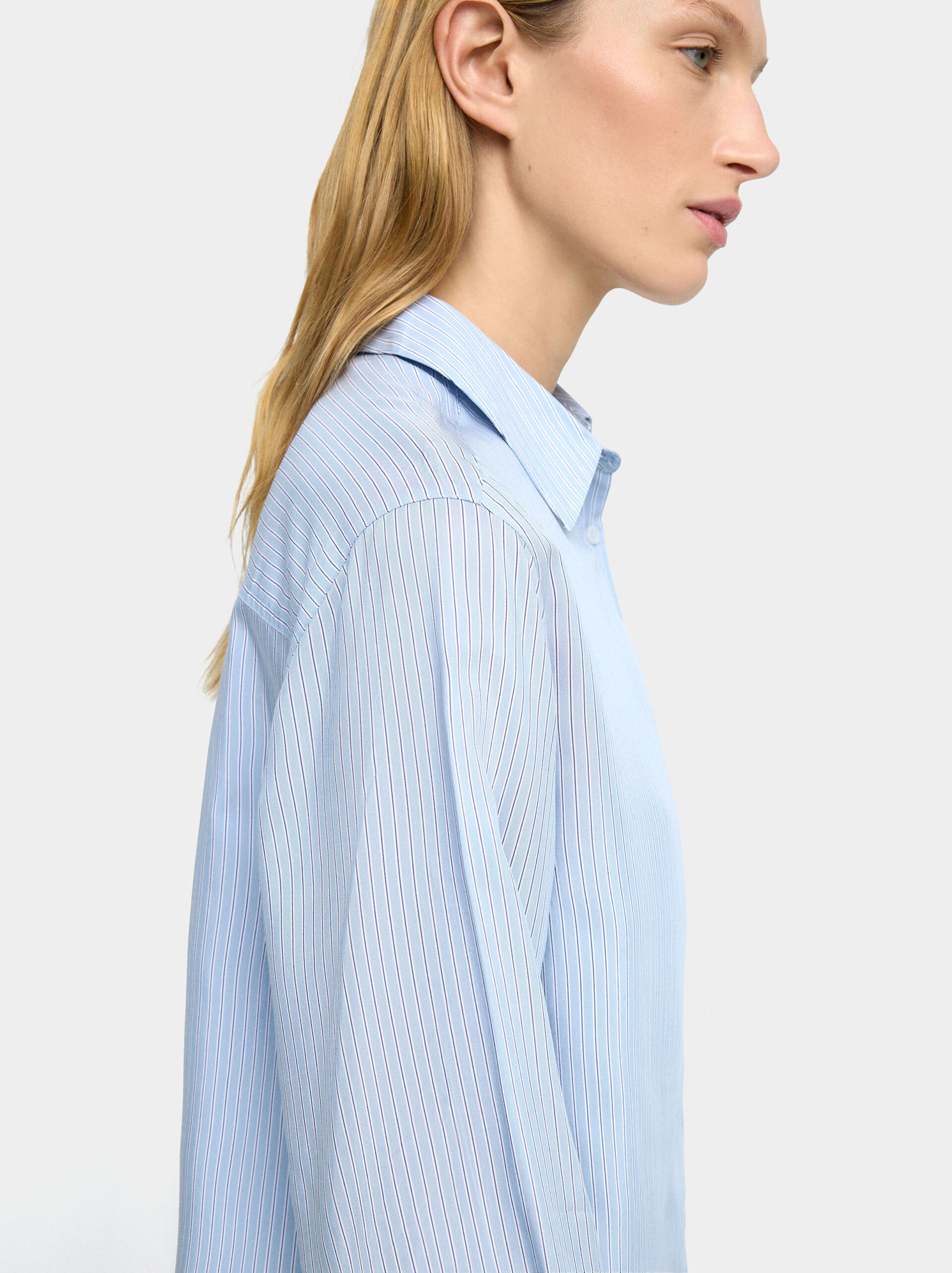 Shirt with pinstripe image number 2.0