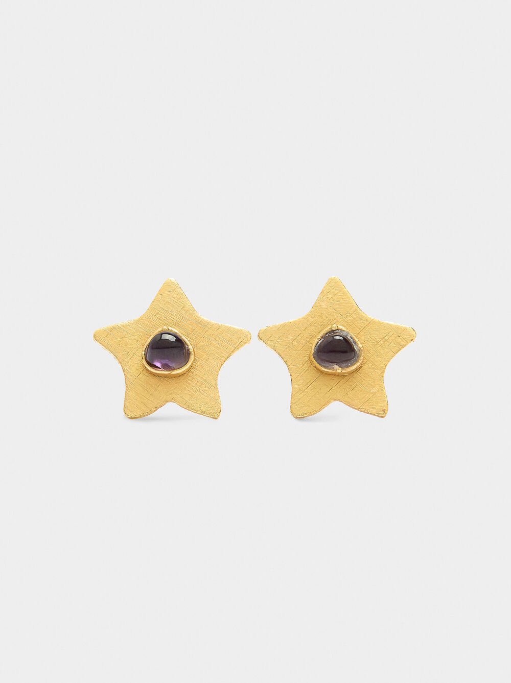Star earrings with stones