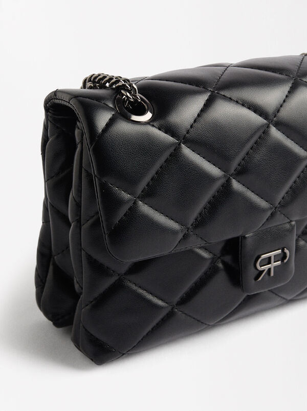 Quilted shoulder bag