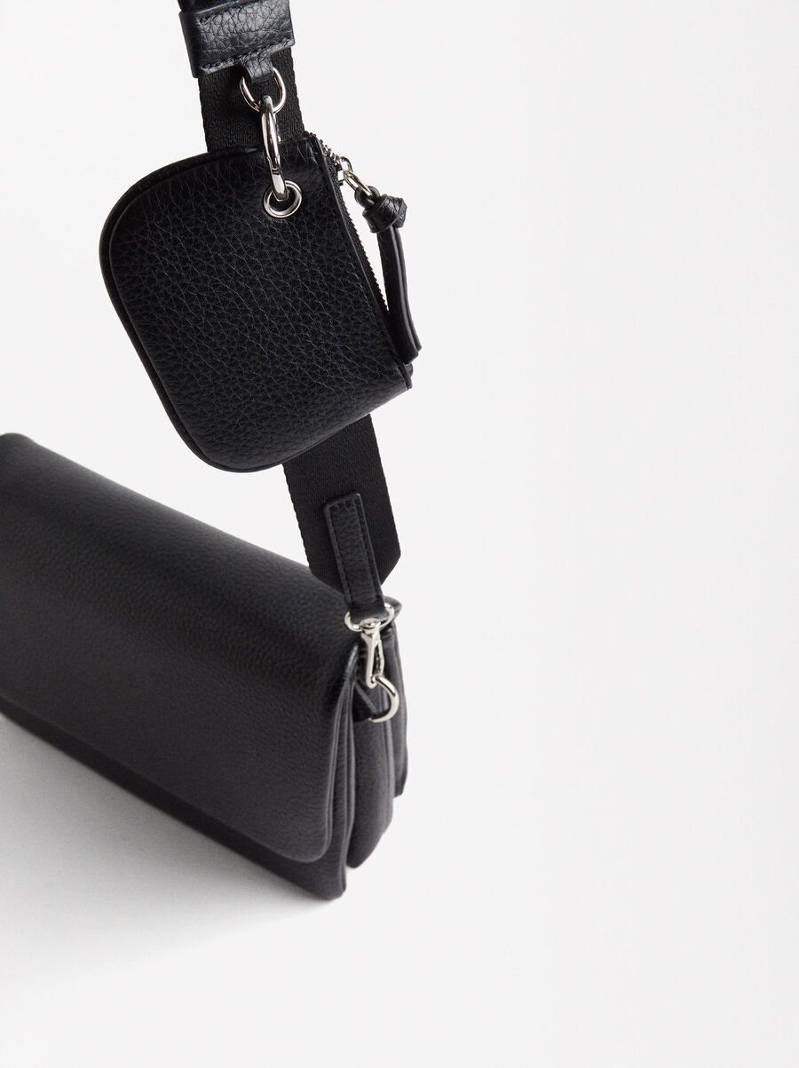 Crossbag mit Klappenverschluss