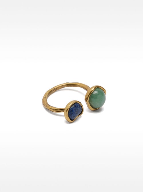 Irregular ring with stones